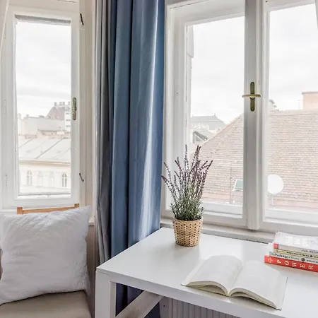 Appartement Amazing View Designer With Sauna And Jacuzzi 3 Min To Opera House
