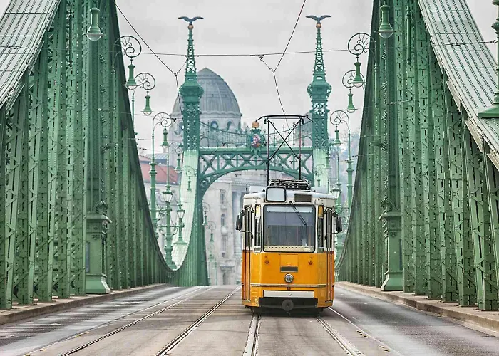 Dream In Budapest-steps To Buda Eye & Fashion Street ブダペスト